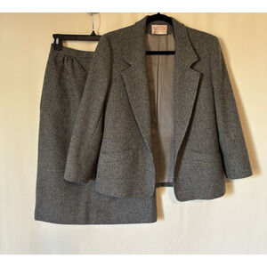 Vtg Pendleton Skirt Suit Womens 10 Petite 2 pcs Womens Gray Wool Gray USA Tweed